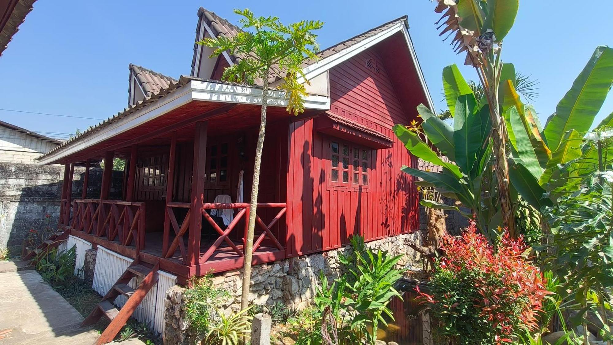 Bungalow Vang Vieng Buitenkant foto